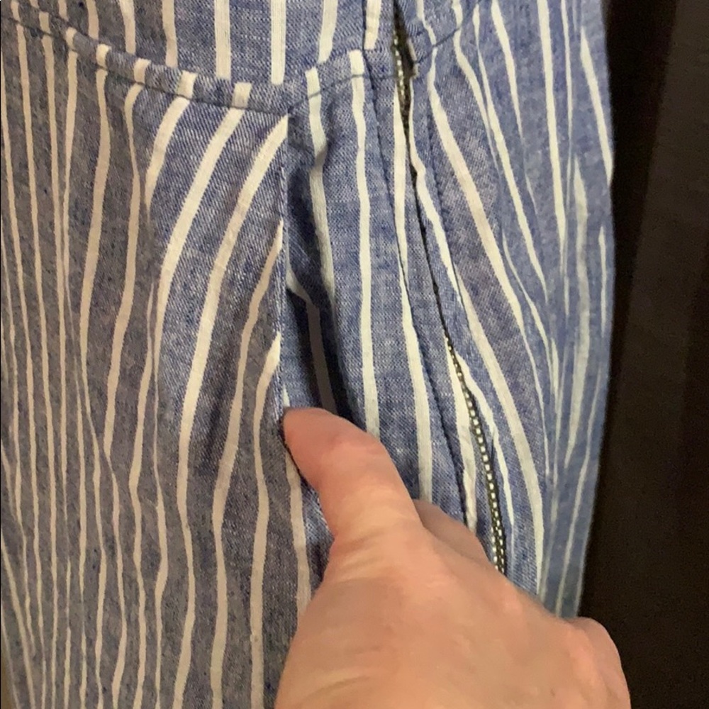 One piece tie front - Picture 5 of 8